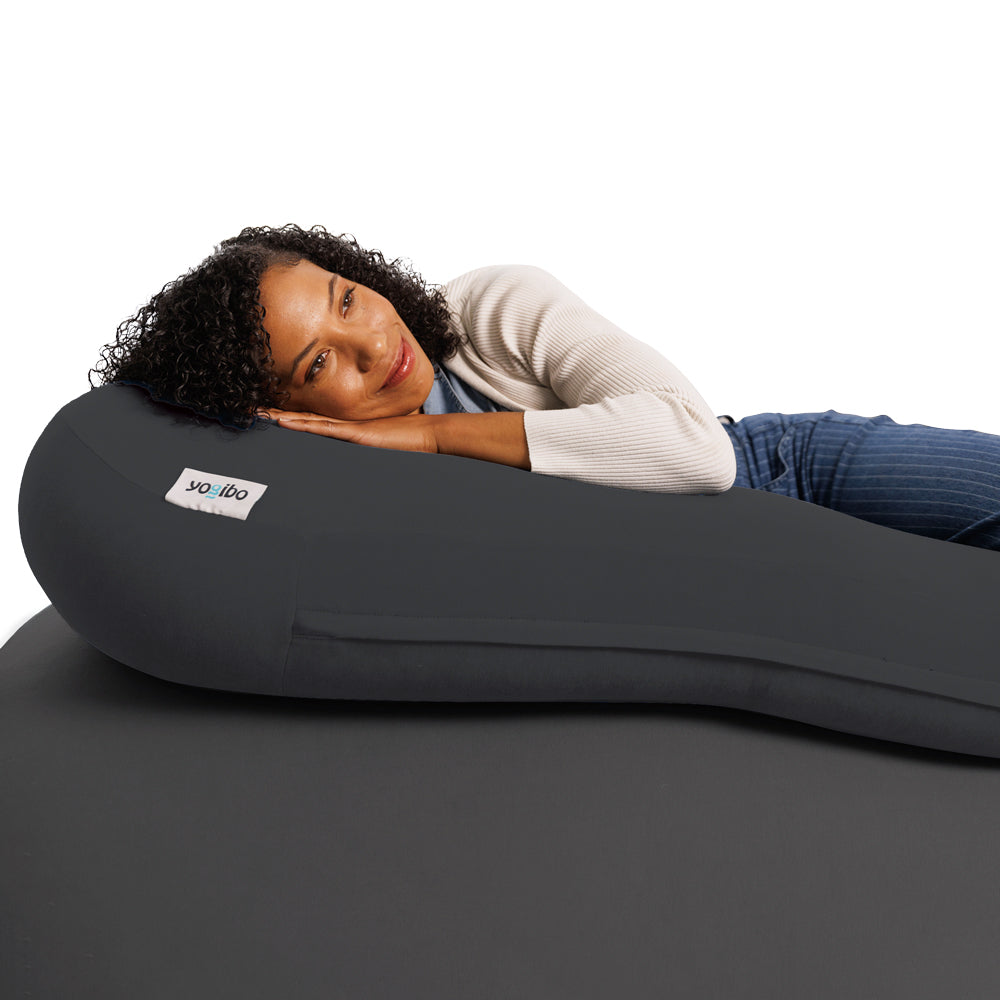 数々の賞を受賞 Yogibo Roll Smile – Yogibo Singapore クッション・座布団